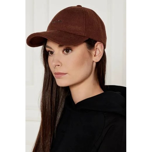 Czapka z daszkiem damska Calvin Klein