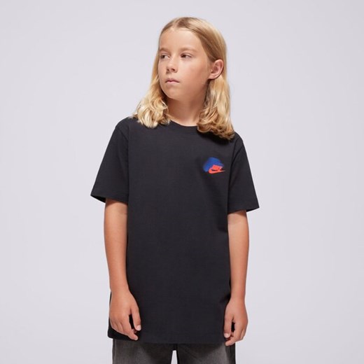 NIKE T-SHIRT B NSW SI GRAPHIC TEE BOY ze sklepu Sizeer w kategorii T-shirty chłopięce - zdjęcie 175397423
