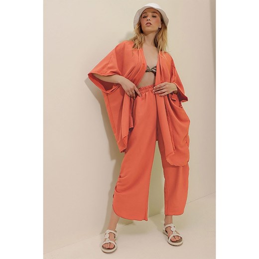 Trend Alacati 2-częściowy zestaw w kolorze pomarańczowym ze sklepu Limango Polska w kategorii Spodnie damskie - zdjęcie 175424272