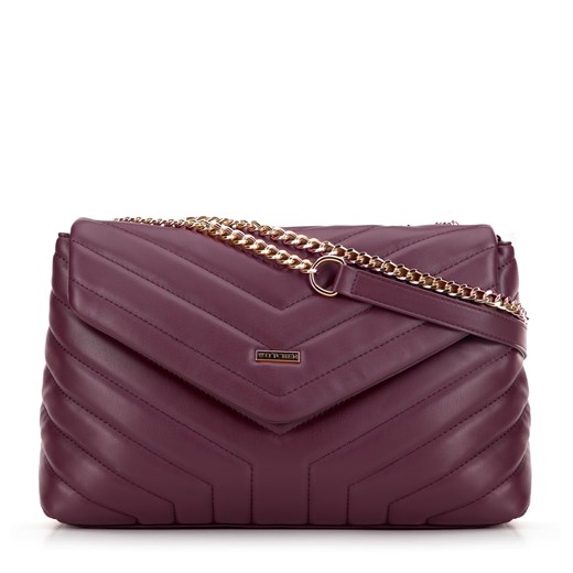 Damska crossbody na łańcuszku z ekoskóry bordowa ze sklepu WITTCHEN w kategorii Listonoszki - zdjęcie 175436614
