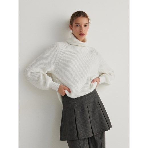 Sweter damski Reserved z golfem