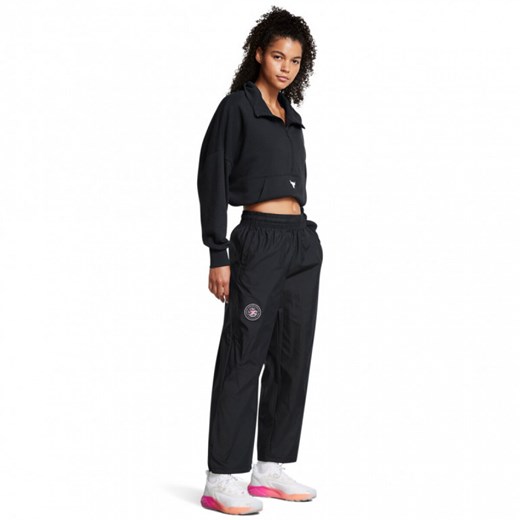 Damskie spodnie treningowe Under Armour Project Rock W Wvn Pant Boh - czarne ze sklepu Sportstylestory.com w kategorii Spodnie damskie - zdjęcie 175499742
