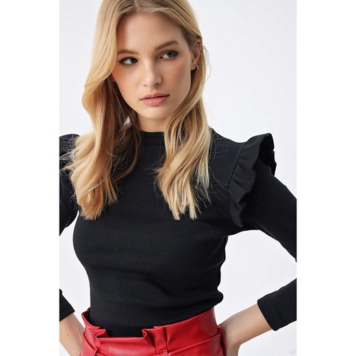 Trend Alacati Sweter w kolorze czarnym Trend Alacati M okazja Limango Polska