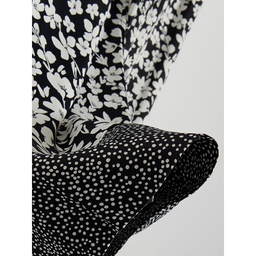 Reserved - Szerokie spodnie z wiskozy - wielobarwny Reserved M Reserved