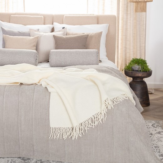 Pled Boucle 140x200cm white cream ze sklepu dekoria.pl w kategorii Koce i pledy - zdjęcie 175522874