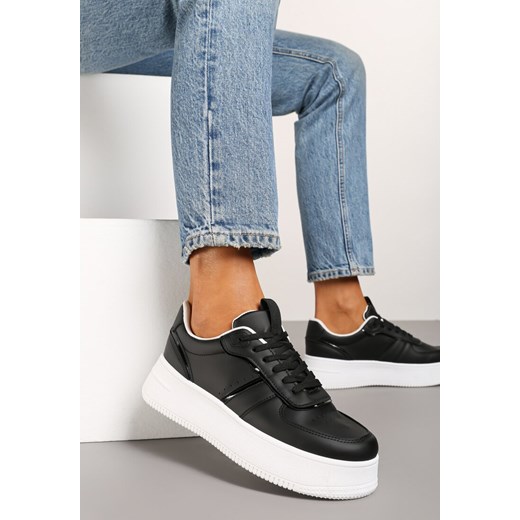 Czarno-Białe Sznurowane Sneakersy Vices na Grubej Podeszwie Leanaela ze sklepu born2be.pl w kategorii Buty sportowe damskie - zdjęcie 175529852