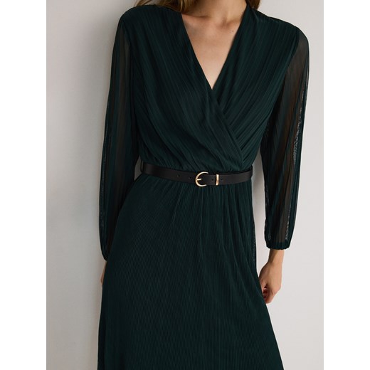 Reserved - Plisowana sukienka z paskiem - morski Reserved S Reserved