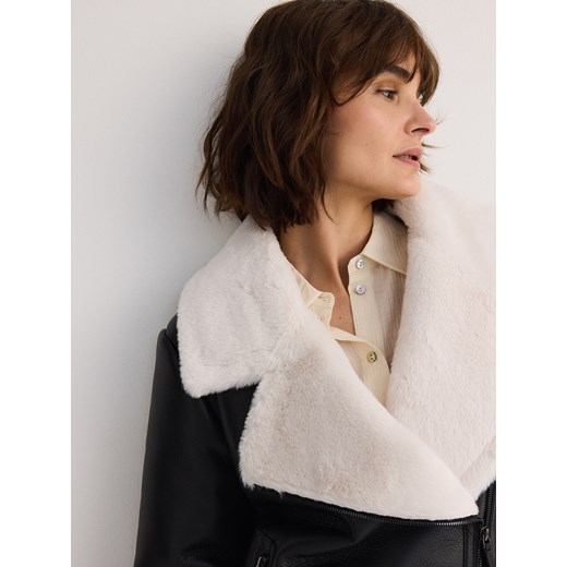 Reserved - Kurtka z kożuchem - czarny Reserved S Reserved