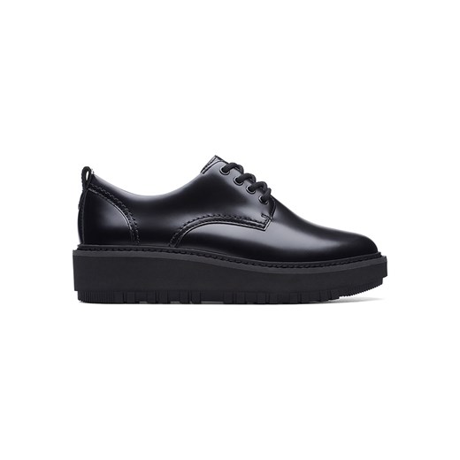 Clarks Skórzane trzewiki &apos;&apos;OriannaW Derby&apos;&apos; w kolorze czarnym ze sklepu Limango Polska w kategorii Półbuty damskie - zdjęcie 175601624