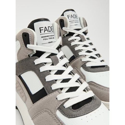 Cropp - Sneakersy z wysoką cholewką - szary Cropp 45 Cropp