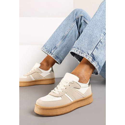 Beżowo-Białe Płaskie Sneakersy z Perforacją i Ozdobnymi Przeszyciami Neaviria ze sklepu born2be.pl w kategorii Buty sportowe damskie - zdjęcie 175623751