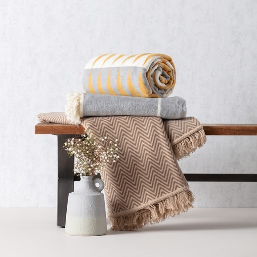 Koc Cosy Home 150x200 Grey&Ecru Check Dekoria One Size dekoria.pl