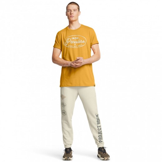 Męskie spodnie treningowe Under Armour Project Rock Hwt Pant Tools - beżowe ze sklepu Sportstylestory.com w kategorii Spodnie męskie - zdjęcie 175631611