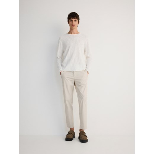 Reserved - Bawełniane spodnie chino slim - jasnoszary Reserved 30 wyprzedaż Reserved