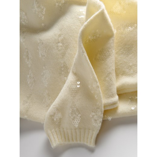 Sweter damski Reserved beżowy z okrągłym dekoltem 