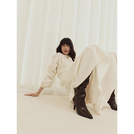 Reserved - Skórzane kozaki na obcasie - ciemnobrązowy Reserved 38 Reserved