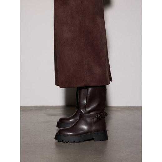 Reserved - Kozaki z ozdobnymi paskami - ciemnobrązowy Reserved 39 Reserved