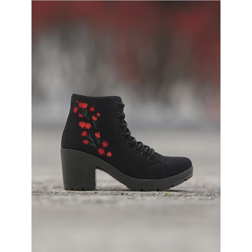 Sinsay - Botki na obcasie - czarny Sinsay 39 Sinsay