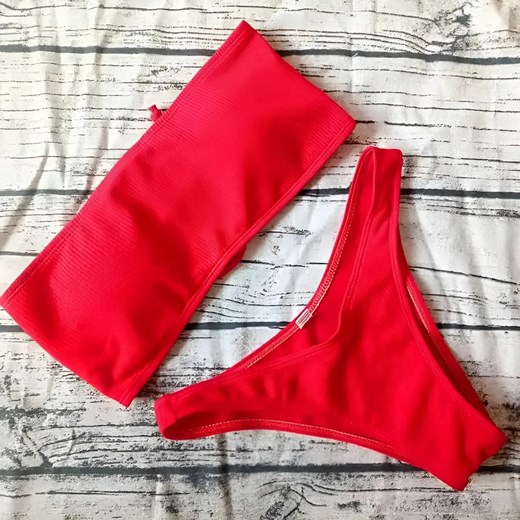 Dwuczęściowy strój kąpielowy bikini bandeau - Czerwony / S ze sklepu Valetta.pl w kategorii Stroje kąpielowe - zdjęcie 175726104