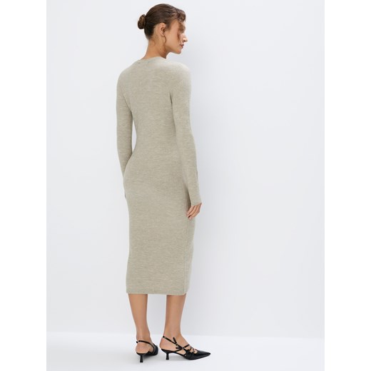Sukienka Mohito midi z długim rękawem 