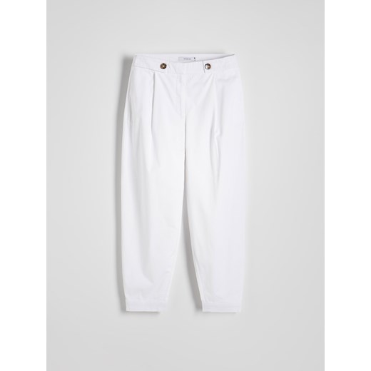 Reserved - Spodnie baloon - biały Reserved S okazja Reserved