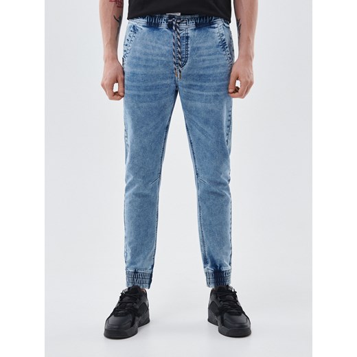 Cropp - Jeansowe joggery - niebieski Cropp 34/34 okazja Cropp