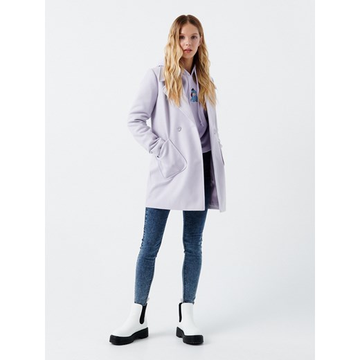 Cropp - Dwurzędowy płaszcz oversize - fioletowy Cropp S promocyjna cena Cropp