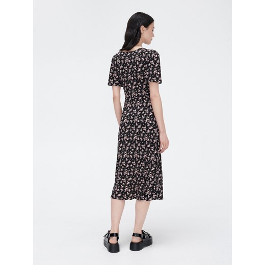 Cropp - Sukienka midi w kwiaty - czarny Cropp XS okazyjna cena Cropp