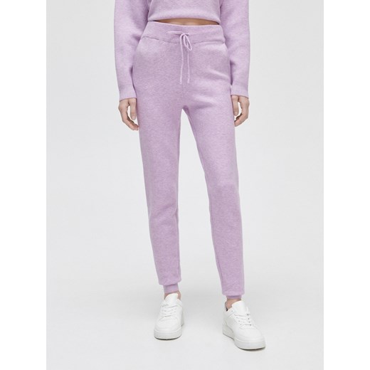Cropp - Spodnie dresowe - fioletowy Cropp L okazja Cropp
