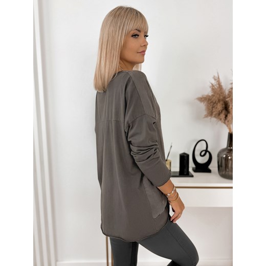 Bluzka damska brązowa z okrągłym dekoltem w nadruki 