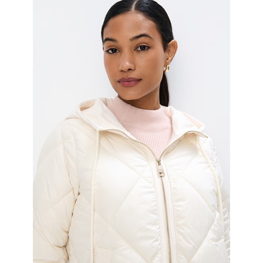 Kurtka damska Mohito jesienna z kapturem 