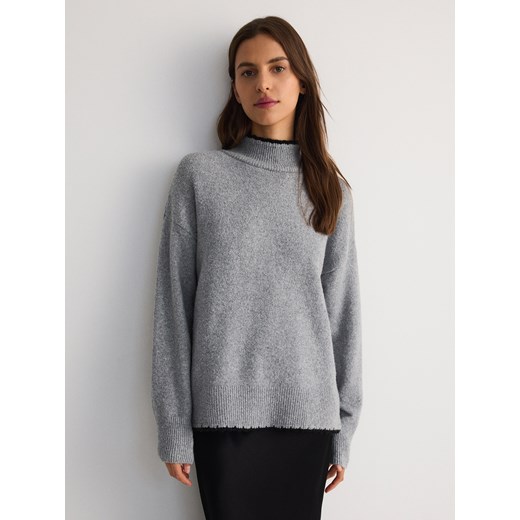 Sweter damski Reserved z golfem jesienny 