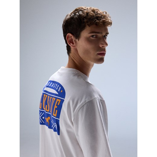 Reserved - T-shirt relaxed fit z nadrukiem - biały ze sklepu Reserved w kategorii T-shirty męskie - zdjęcie 175859972