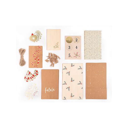 folia PAPER 97-częściowy kalendarz adwentowy "Falala" w kolorze jasnobrązowym ze wzorem - id: 13165432 - marki Folia Paper - 175874832 folia PAPER 97-częściowy kalendarz adwentowy "Falala" w kolorze jasnobrązowym ze wzorem ze sklepu Limango Polska w kategorii Zabawki - zdjęcie 175874832