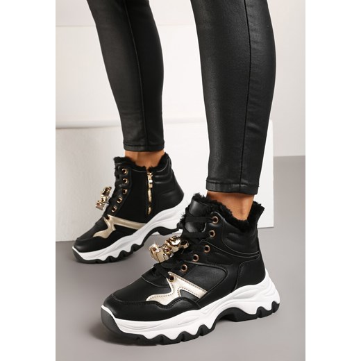 Czarne Płaskie Sneakersy z Wysoką Cholewką Ozdobione Misiami 3D i Futerkiem Teminita ze sklepu born2be.pl w kategorii Buty sportowe damskie - zdjęcie 175914334