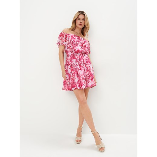Mohito - Różowa sukienka mini hiszpanka - mocny różowy ze sklepu Mohito w kategorii Sukienki - zdjęcie 175918144