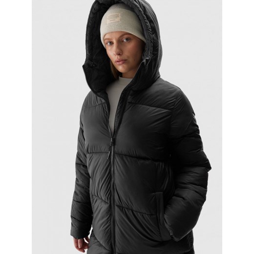 Damski płaszcz puchowy pikowany 4F 4FWAW24TDJAF475 - czarny XS Sportstylestory.com