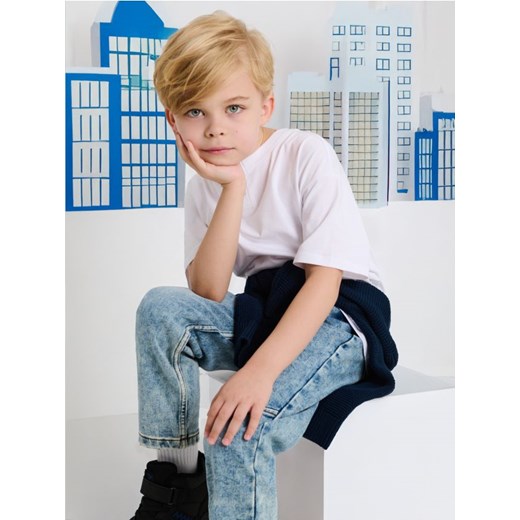 Sinsay - Jeansy z ociepleniem - indigo jeans ze sklepu Sinsay w kategorii Spodnie chłopięce - zdjęcie 175934791