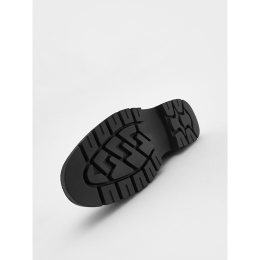 Buty zimowe męskie Reserved zamszowe