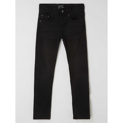 Jeansy o kroju relaxed fit z dodatkiem streczu ze sklepu Peek&Cloppenburg  w kategorii Spodnie chłopięce - zdjęcie 175940770