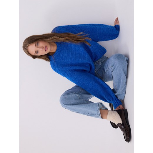 Sweter damski Reserved z okrągłym dekoltem casualowy
