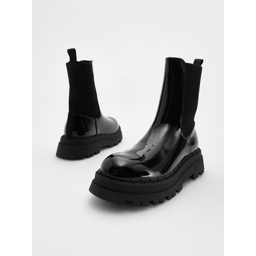 Reserved - Botki z elastyczną cholewką - czarny Reserved 39 Reserved