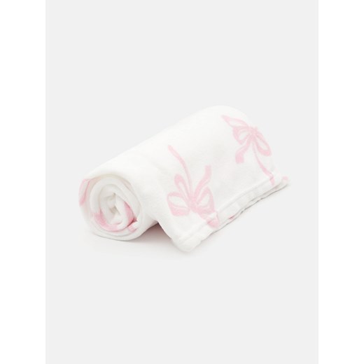 Sinsay - Koc - biały Sinsay One Size Sinsay