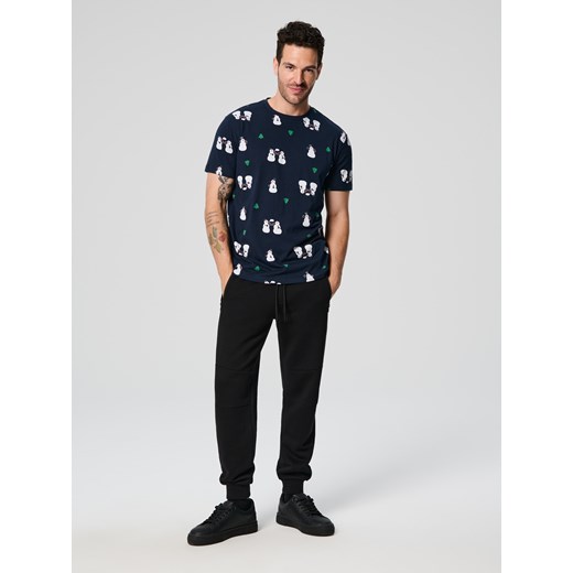 Granatowy t-shirt męski Sinsay z krótkimi rękawami 