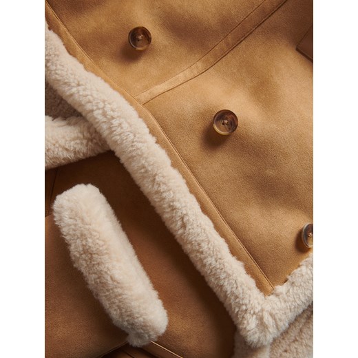 Reserved - Kurtka z kożuchem - beżowy ze sklepu Reserved w kategorii Kurtki damskie - zdjęcie 176064720