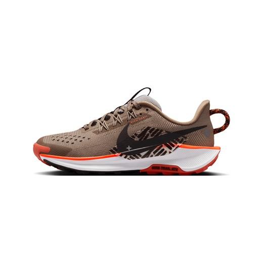 Buty do biegania w terenie dla dużych dzieci Nike Pegasus Trail 5 - Brązowy ze sklepu Nike poland w kategorii Buty sportowe dziecięce - zdjęcie 176077454