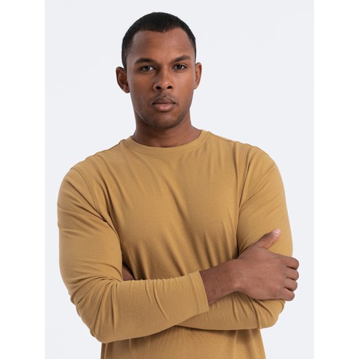 Męski longsleeve  BASIC z okrągłym dekoltem - musztardowy V10 OM-LSBL-0106 ze sklepu ombre w kategorii T-shirty męskie - zdjęcie 176299584