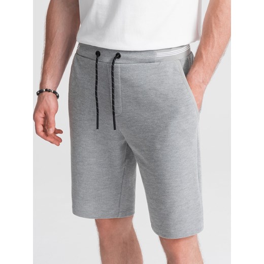 Dzianinowe szorty męskie z ozdobną gumka w pasie - szare V5 OM-SRCS-0110 XXL ombre wyprzedaż