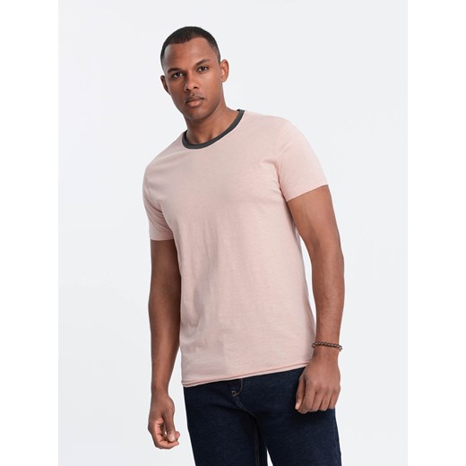 Męski t-shirt z surowym wykończeniem – różowy V5 OM-TSCT-22SS-004 M ombre