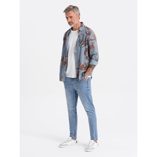 Spodnie męskie jeansowe CARROT FIT - jasnoniebieskie V2 OM-PADP-0117 ze sklepu ombre w kategorii Jeansy męskie - zdjęcie 176313344